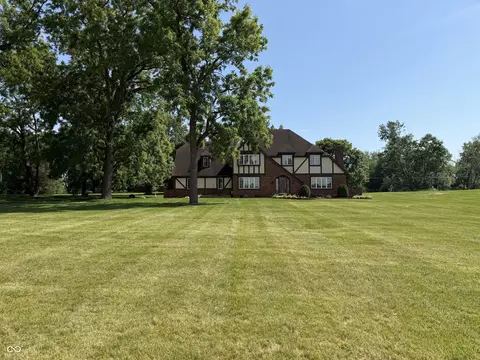 Exterior - 231 E Us Highway 36, Pendleton, IN 46064 photo 14 of 23