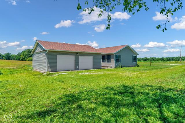 000 Orman Rd, Clay City, IN 47841