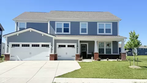 1043 Kendrick St, Greenwood, IN 46143