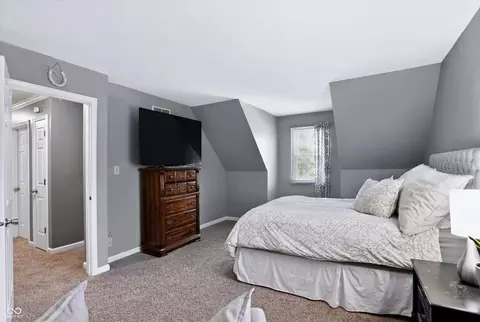 Bedroom - 12800 Wembly Rd, Carmel, IN 46033 photo 2 of 7