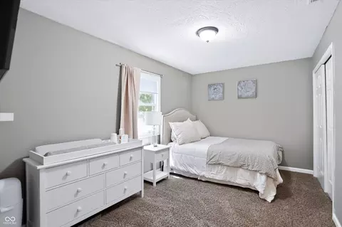 Bedroom - 12800 Wembly Rd, Carmel, IN 46033 photo 4 of 7
