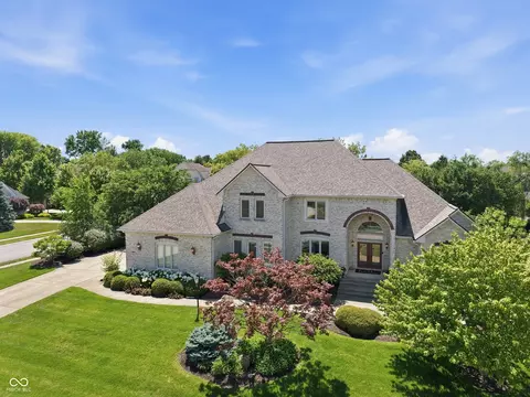 14010 Brookstone Dr, Carmel, IN 46032