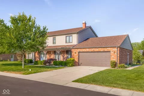 3525 River Rd Dr, Columbus, IN 47203