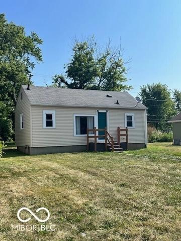 304 Andover Rd, Anderson, IN 46013