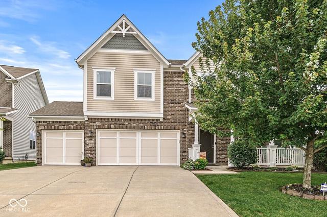 7713 Eagle Pt, Zionsville, IN 46077