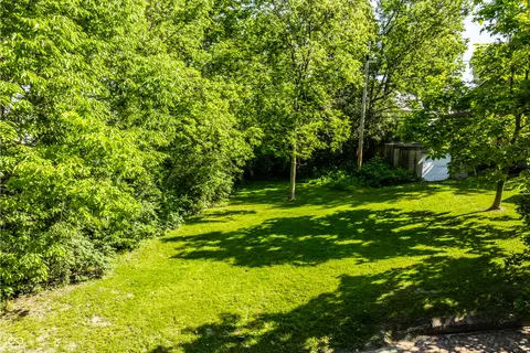 1526 E 12th St, Indianapolis, IN 46201