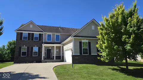 12125 Eddington Pl, Fishers, IN 46037