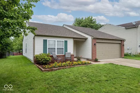 6730 Smithfield Blvd, Indianapolis, IN 46237