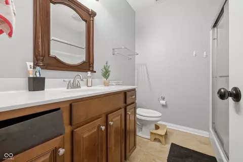 Bath - 25541 Scherer Ave, Arcadia, IN 46030 photo 3 of 3