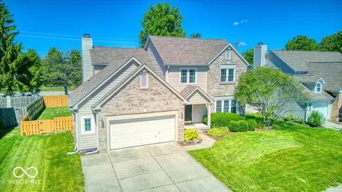 4847 Ashbrook Dr, Noblesville, IN 46062