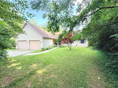 2545 E Overcoat Rd, Crawfordsville, IN 47933