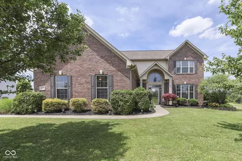 5850 Somerset Blvd W, Bargersville, IN 46106
