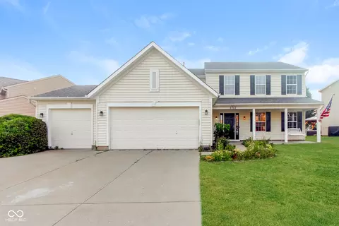 5757 Columbia Cir, Greenwood, IN 46142