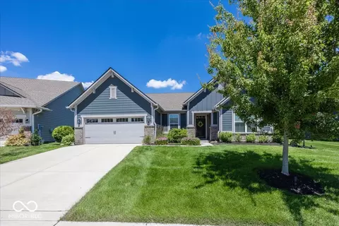 5178 Glendon Ct, Mccordsville, IN 46055