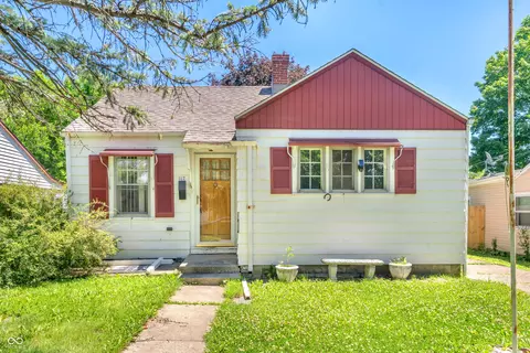 117 N Colorado St, Hobart, IN 46342