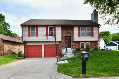 5762 Pilgrim Dr, Indianapolis, IN 46254
