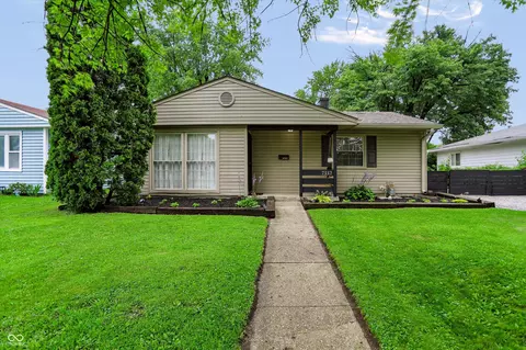 7332 Twin Beech Dr, Indianapolis, IN 46226