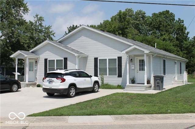 821 E 10th St, Seymour, IN 47274