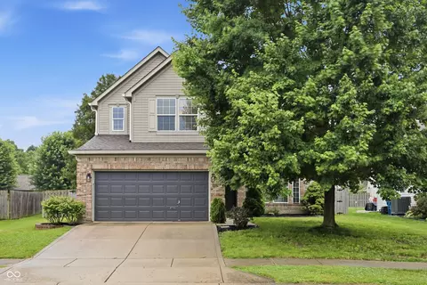 10561 Sand Creek Blvd, Fishers, IN 46037