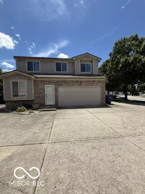 9977 Worthington Blvd, Fishers, IN 46038