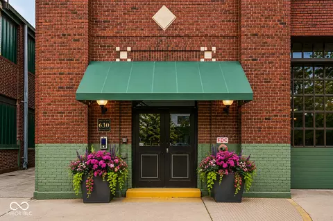 630 N College Ave #403, Indianapolis, IN 46204