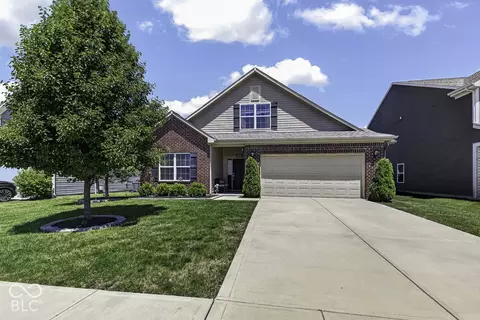1242 Northcraft Ct, Franklin, IN 46131