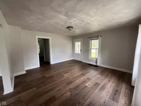 146 Eastern Ave, Plainfield, IN 46168 photo 2