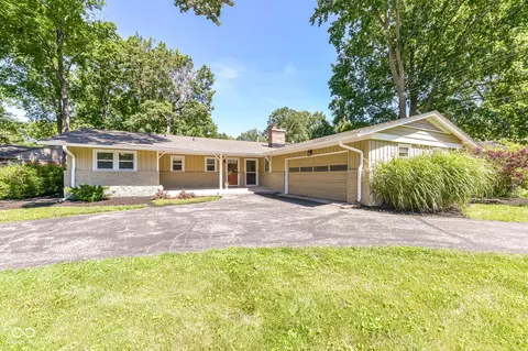 6905 Munsee Ln, Indianapolis, IN 46260