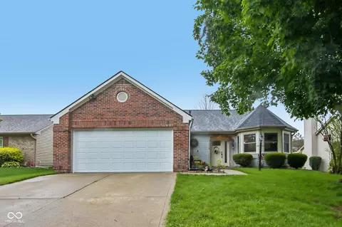 12428 Winding Creek Ln, Indianapolis, IN 46236