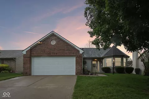 12428 Winding Creek Ln, Indianapolis, IN 46236
