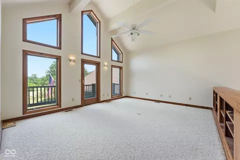 Living - 720 E 400 N, Anderson, IN 46012 photo 15 of 21