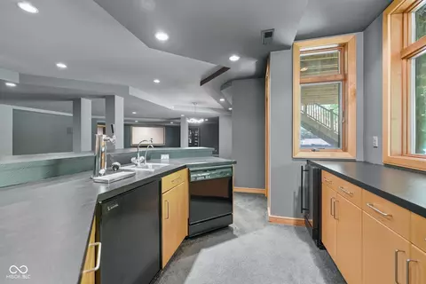 Kitchen - 720 E 400 N, Anderson, IN 46012 photo 5 of 5