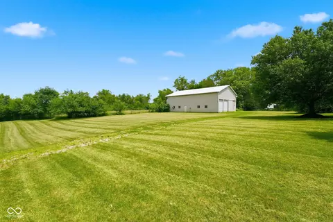 Exterior - 720 E 400 N, Anderson, IN 46012 photo 9 of 9