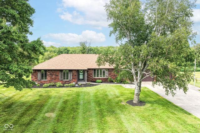 9054 W 8th St, Anderson, IN 46011
