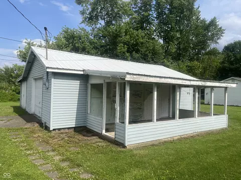 Exterior - 534 Central Ave, Lapel, IN 46051 photo 2 of 2