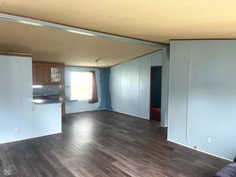 Living - 534 Central Ave, Lapel, IN 46051 photo 2 of 2