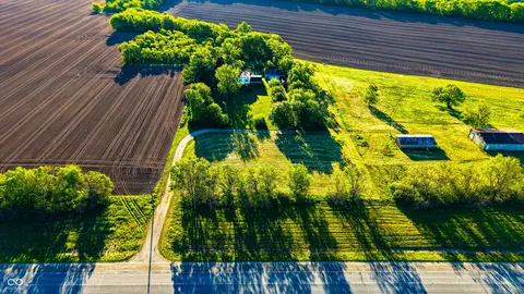 12296 S State Road 63, Clinton, IN 47842