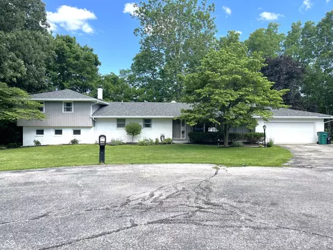556 N Villa Dr, Crawfordsville, IN 47933