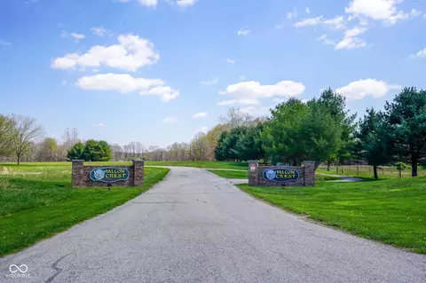 3271 Eagles Pt, Martinsville, IN 46151