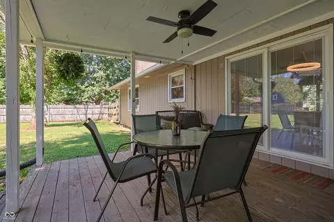 Exterior - 5308 E Broadmore Dr, Columbus, IN 47201 photo 5 of 7