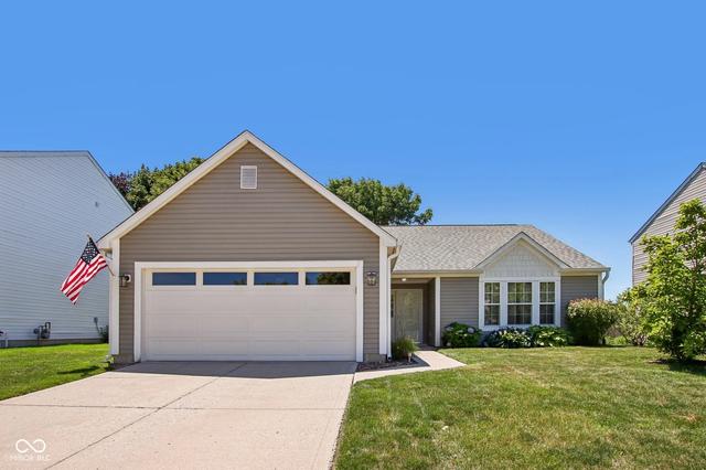 17825 Grassy Knoll Dr, Westfield, IN 46074