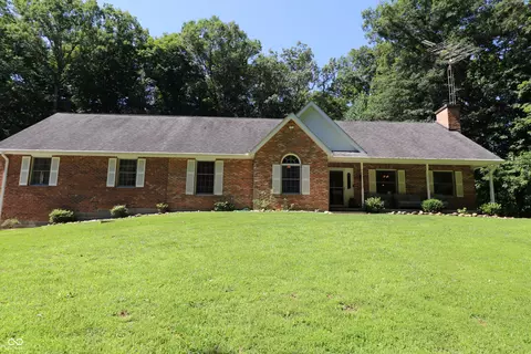 1287 Lovers Rd, Batesville, IN 47006