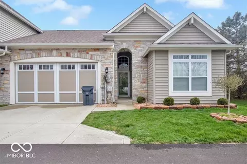561 Rickels Ct, Whiteland, IN 46184