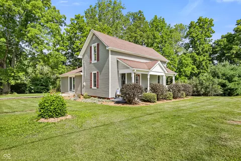 6442 S 300 W, Trafalgar, IN 46181