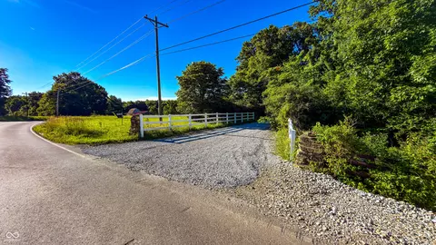 1 Beech Tree Rd, Nineveh, IN 46164