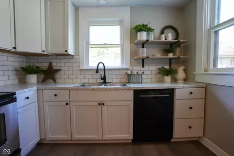 Kitchen - 251 S Avon Ave, Plainfield, IN 46168 photo 2 of 2