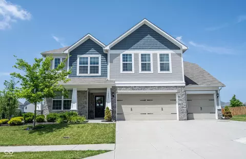 16641 Bingham Dr, Westfield, IN 46074