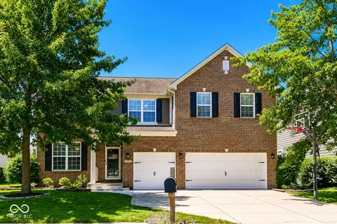 5959 Bladen Dr, Noblesville, IN 46062