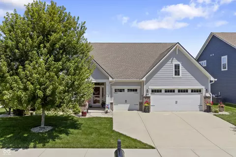 2084 Mobley Dr, Westfield, IN 46074
