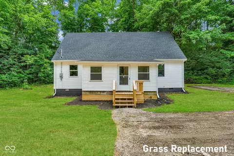 212 W Jackson St, Veedersburg, IN 47987